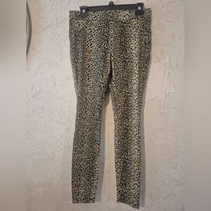 No Brand, Full Length Women's Cheetah Print Pants, Size M, Never Worn